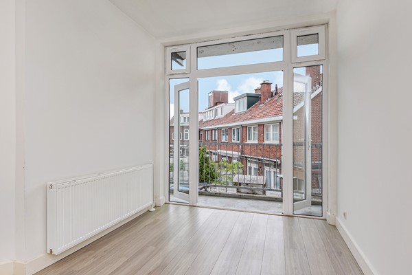Medium property photo - Linnaeusstraat 37, 2522 GB Den Haag